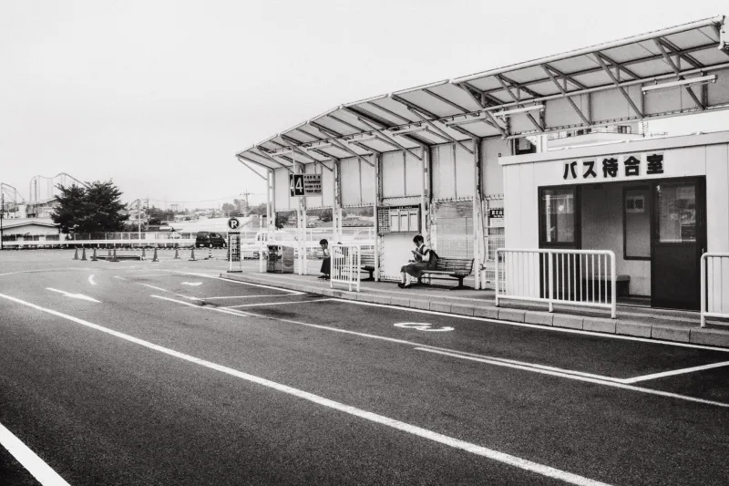 The Stranger Who Knew Which Bus to Take: What We Gave Up When We Put Our Headphones In